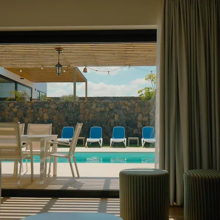 Relajares Villa *